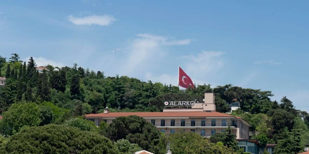 Dev şirket hisselerinin yüzde birini bir günde satın aldı