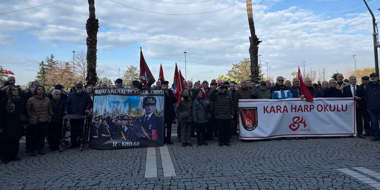 Emekli askerler sordu: Teğmenlerin kimin askeri olmasını isterdiniz