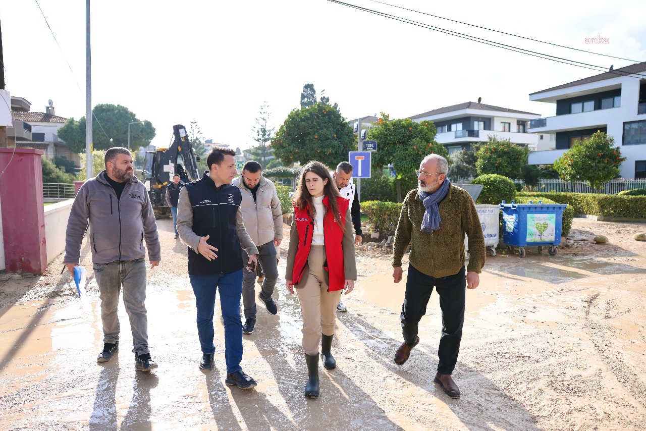 Çeşme Belediye Başkanı Lâl Denizli: “Doğal gaz hattının 2,5 kilometrelik ilk etabı tamamlandı”