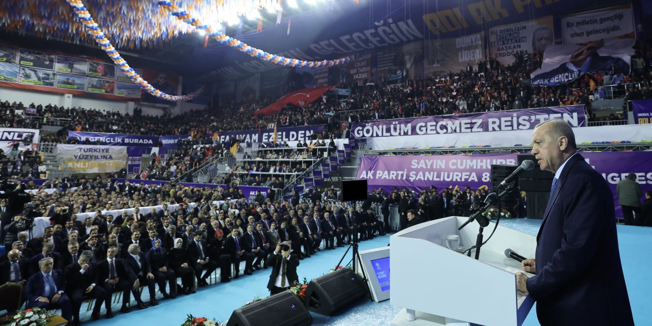 Erdoğan’a ‘salon’ şoku: Konuşmaya başladı izleyici salonu boşalttı!