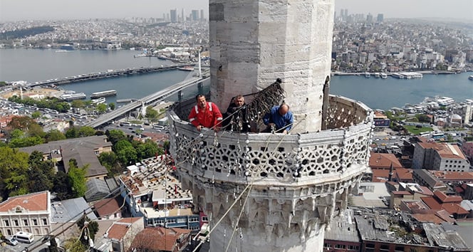 İstanbul'da çalışmalar başladı; Osmanlı mirası mahyalar ramazana hazır