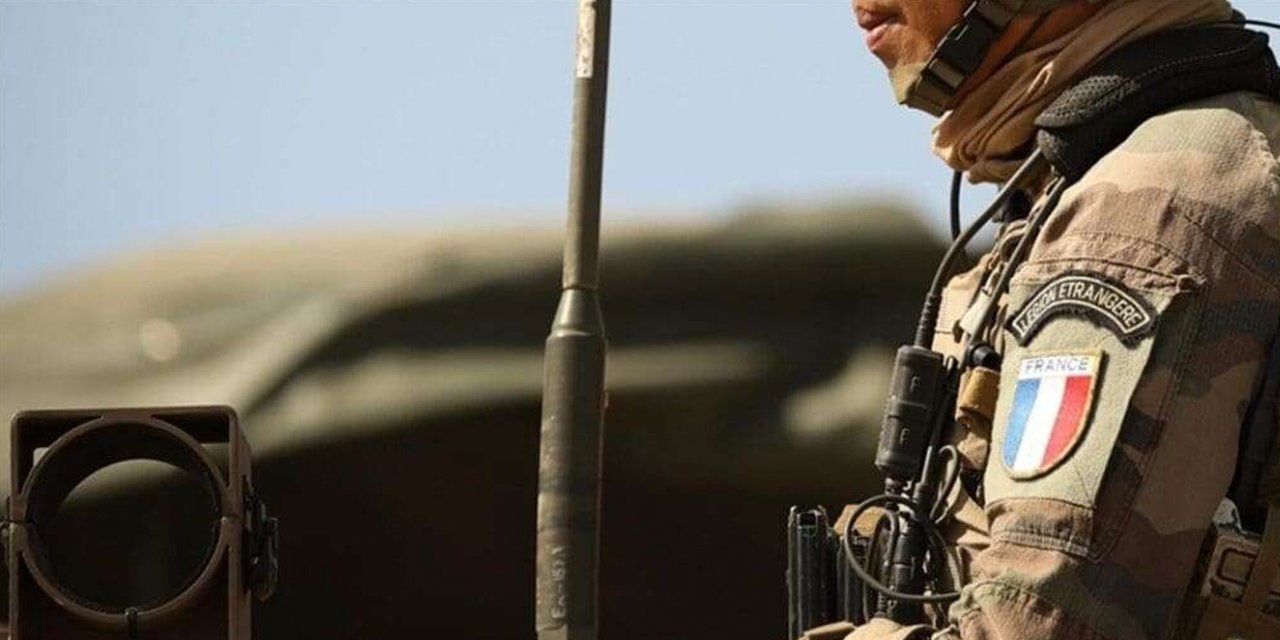 Fransa Çad'daki bir askeri üsten daha çekildi