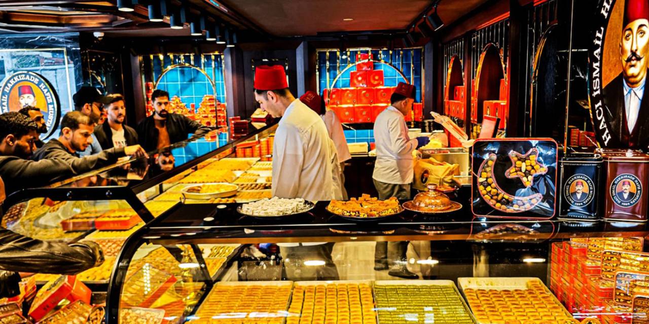 Dünyanın en iyi tatlıcısının 2'si Türkiye'den çıktı