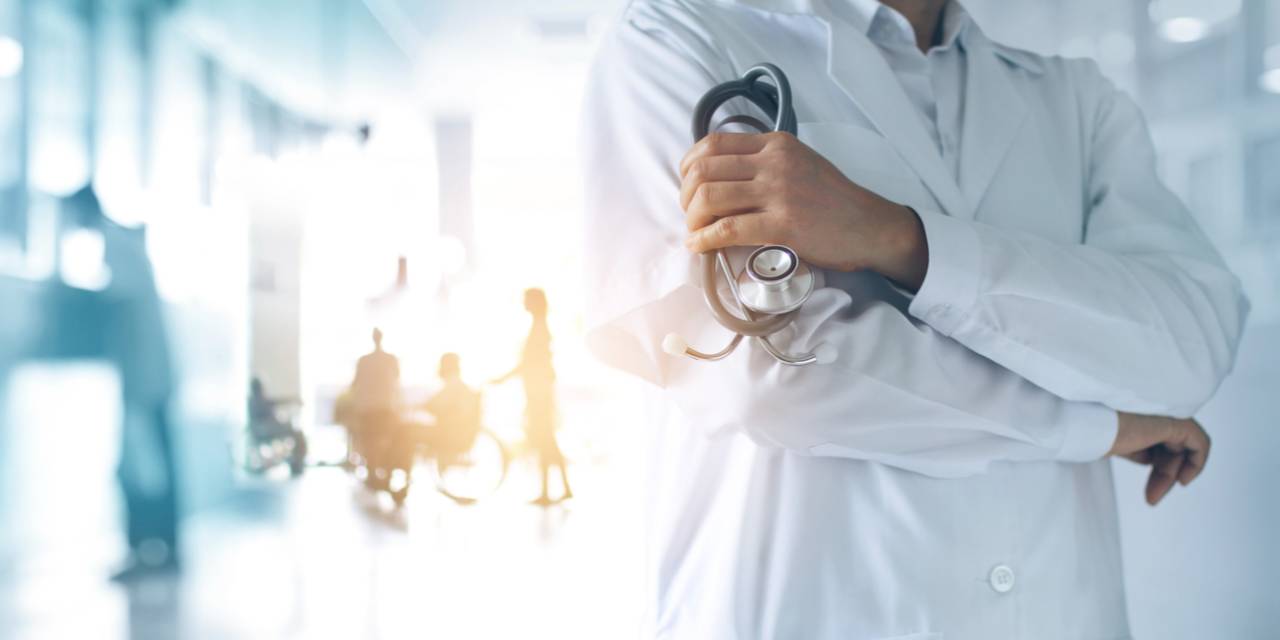 Sağlıkta yeni dönem. Tüm hekimlere yeni yetki verildi