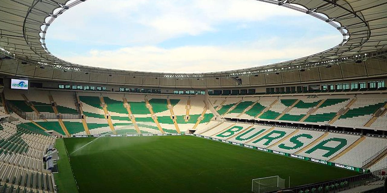 TFF Bursaspor'un 40 milyonluk anlaşmasını yok saydı