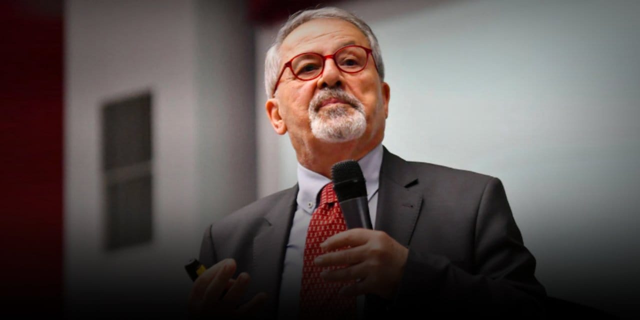 Naci Görür deprem olursa taş üstünde taş kalmaz demişti. Mecliste iki kent için alarm