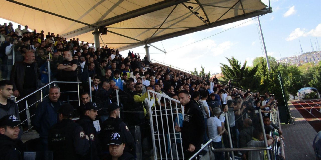 Efsane başkan görevi aniden bıraktı