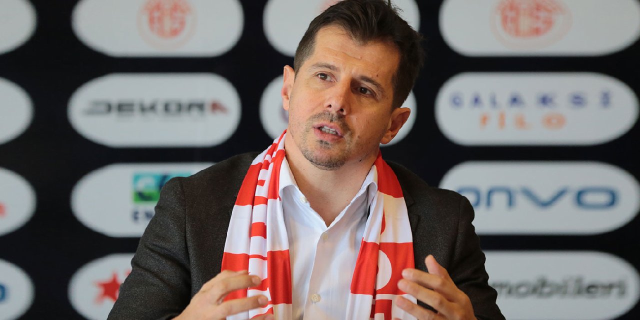 Emre Belözoğlu imzayı attı. Gelir gelmez ilk ne yapacağını açıkladı