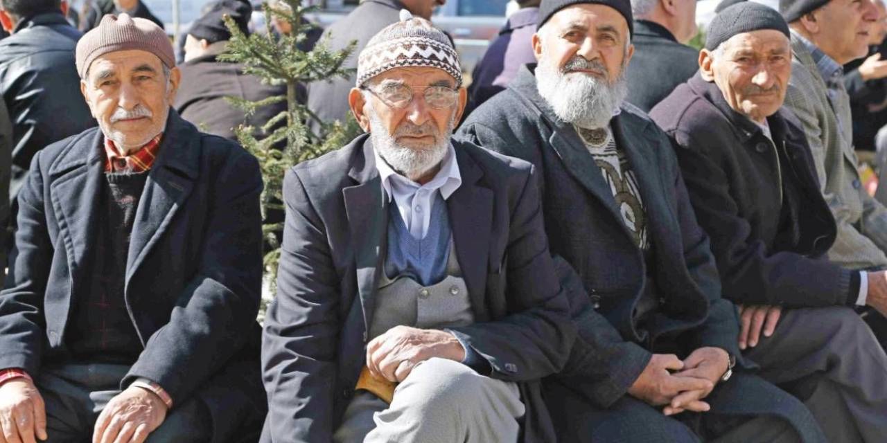 İzmir'de 60 yaş üstü herkese bedava oldu