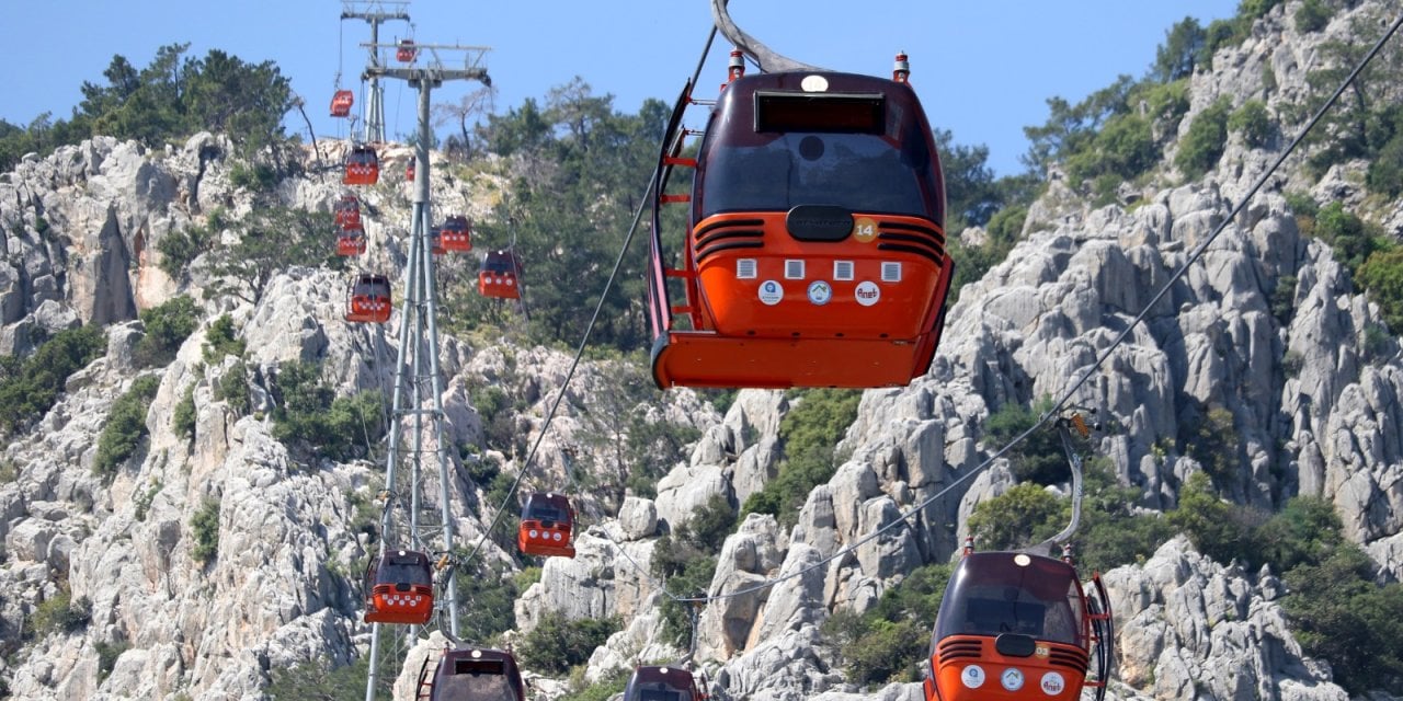 Teleferik kazası davasında tutuklu 5 sanık tahliye edildi