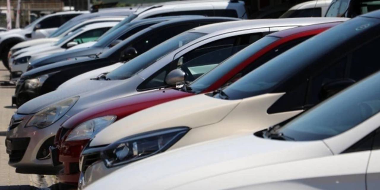 Kamu araçları satışa çıktı. Fiyatlar 180 bin TL'den başlıyor