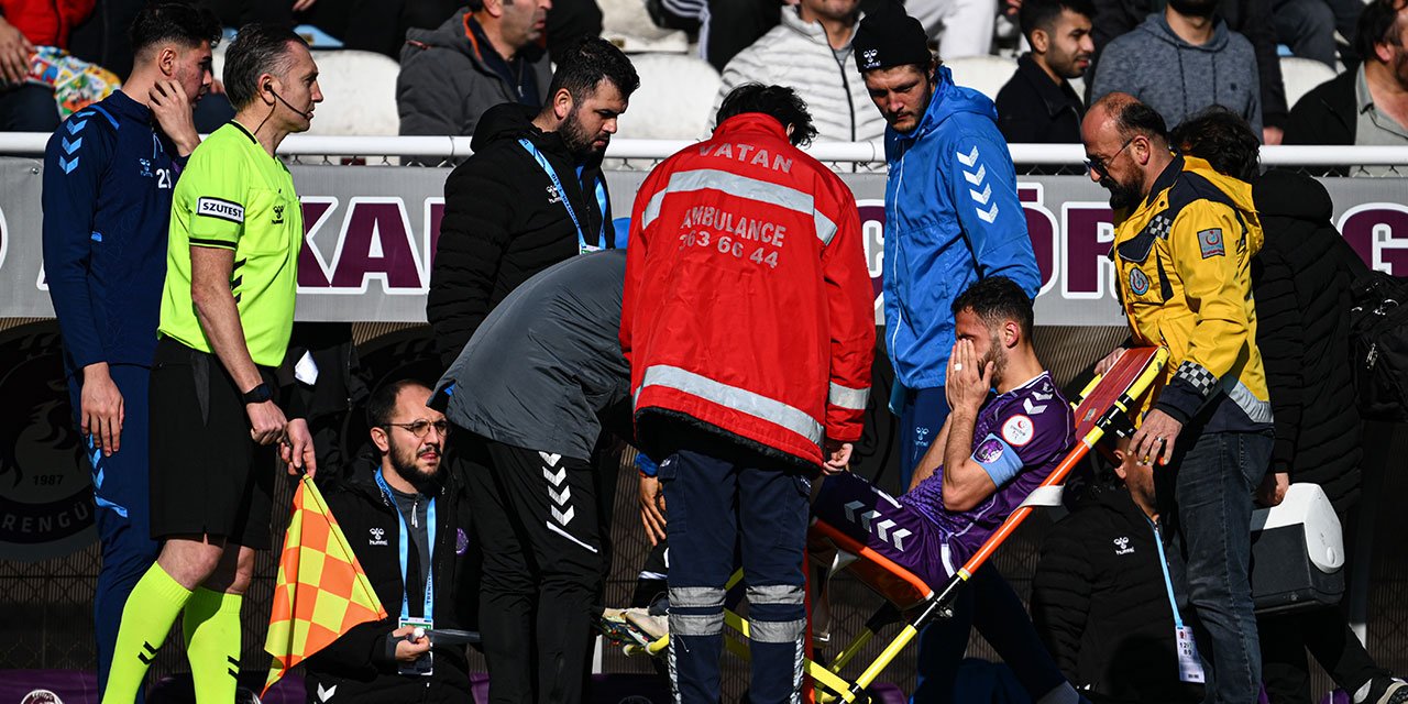 Keçiörengücü yıkıldı. Gol düellosunu Sakaryaspor kazandı