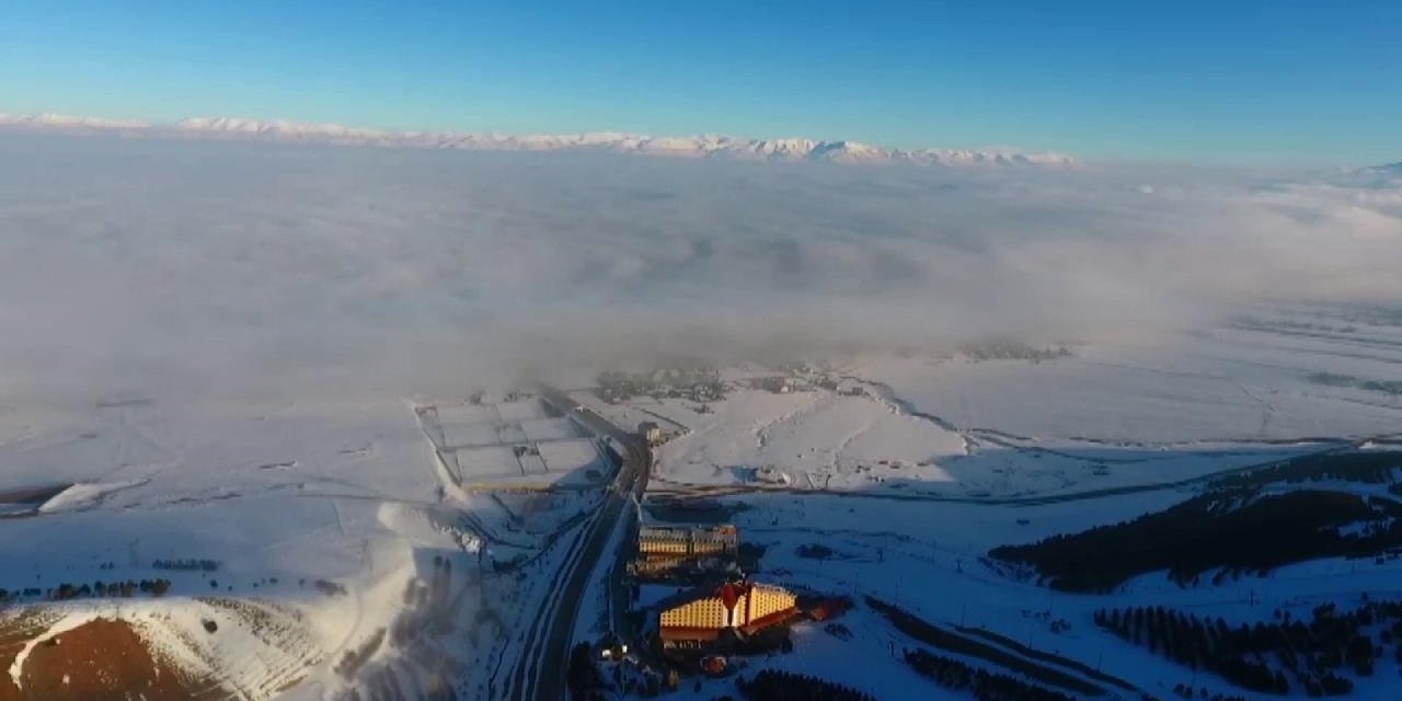 Erzurum'da görüntülendi. Kartpostalı andırdı