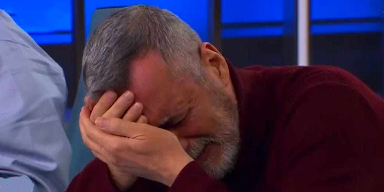 Abdülkerim Durmaz Florya'nın Suyu'nu içti. Masaya yığıldı