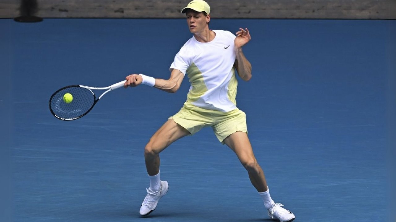 Dünya 1 numarası yarı finalde