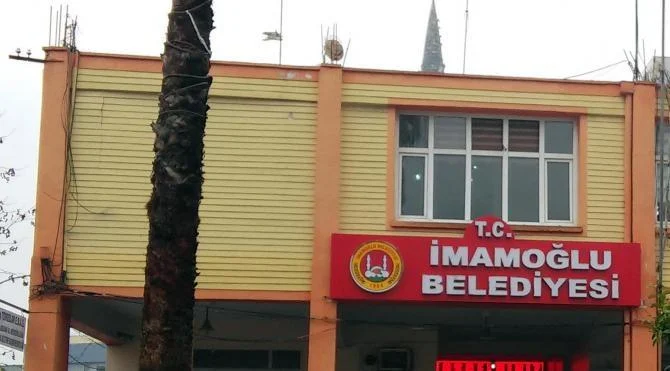 İmamoğlu Belediye Başkanı'nın aracına silahlı saldırı