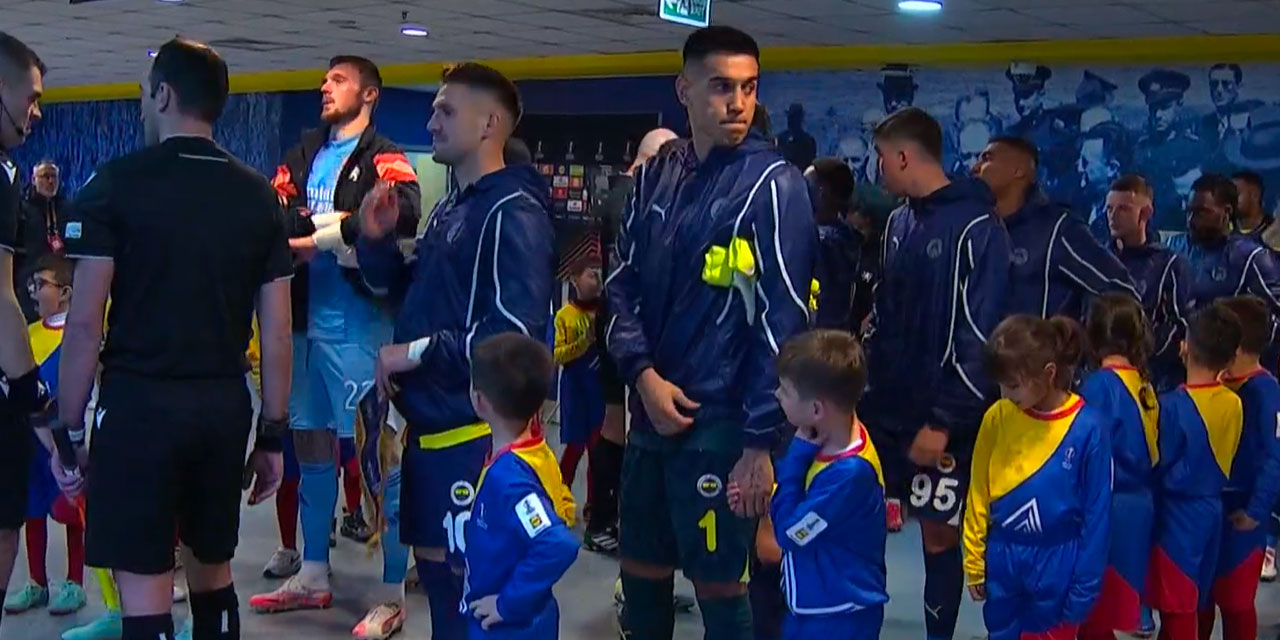 Fenerbahçe’den İngilizce mesaj: Herkesin dikkatini çekti