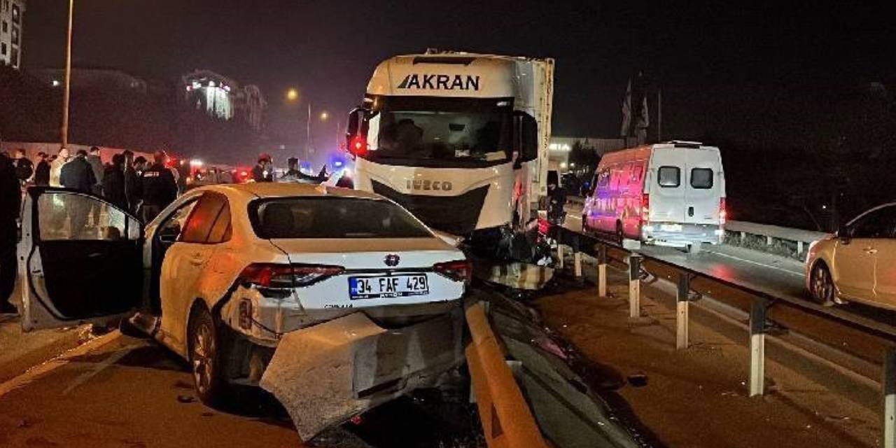 Kocaeli'nde zincirleme kaza: Yaralılar var!