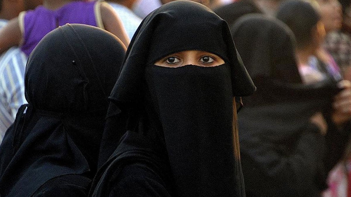 Sri Lanka'da terör saldırıları sonrası 'burka ve peçeye' yasak