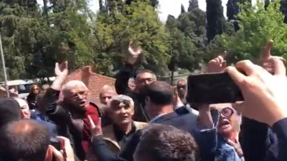 İşkenceci albayın cenazesinde protesto: Tören yapılmadı