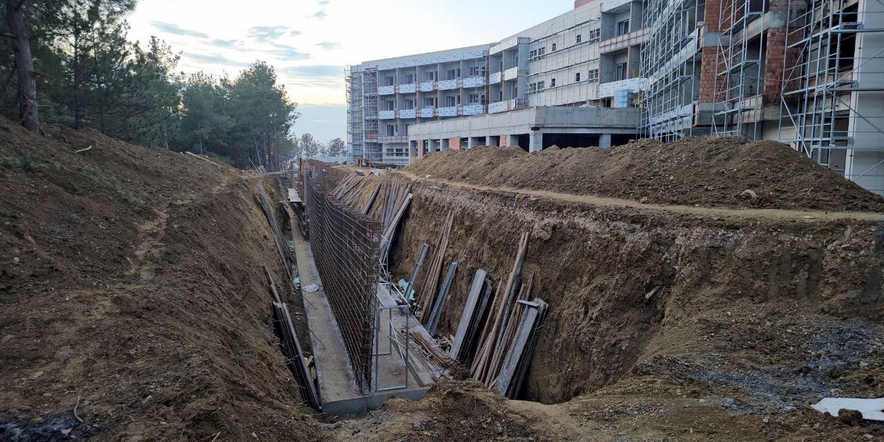 Huzurevi inşaatında havan topu mermisi bulundu