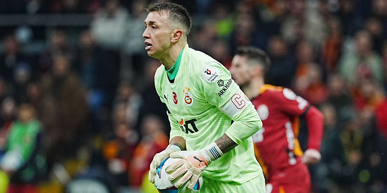 Muslera'dan kafaları karıştıran açıklama
