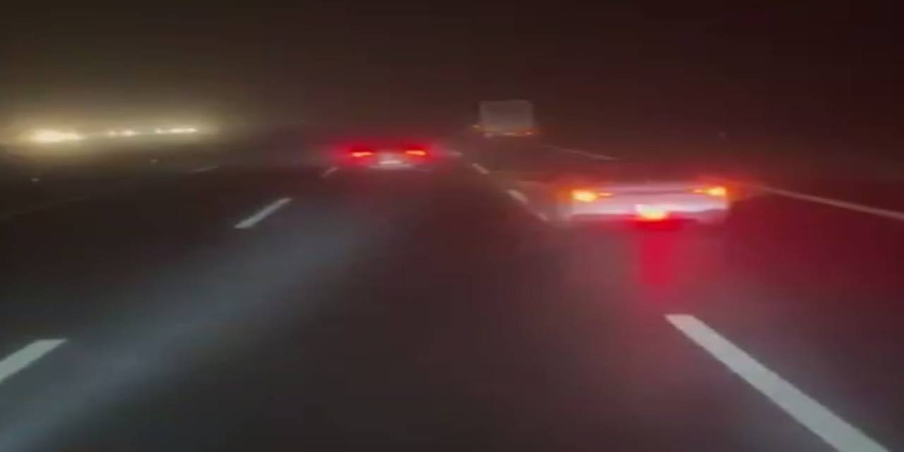 Otobüsü sıkıştıran 2 otomobil sürücüne toplam 24 bin TL ceza