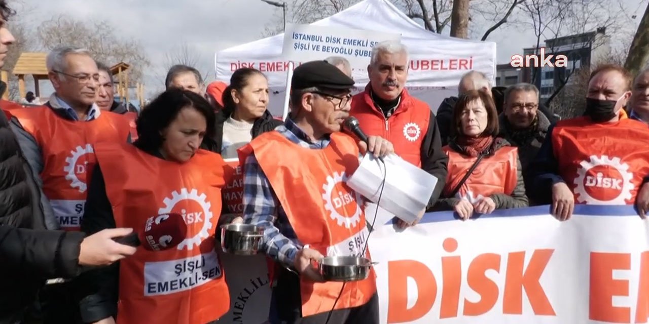 Emeklilerden 'çadırlı' ve 'küçük tencereli' eylem