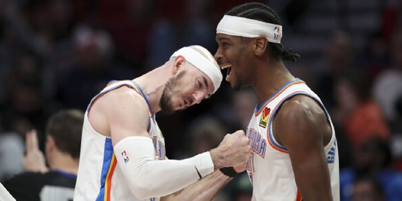 Alexander Thunder'ı ipten aldı