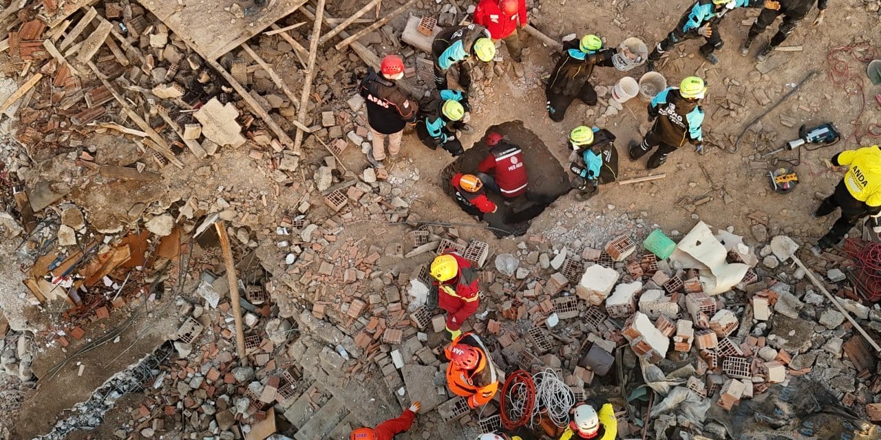 Konya'da çöken binada ölen Suriyeli çift yeni evlenmiş para biriktirip döneceklerdi