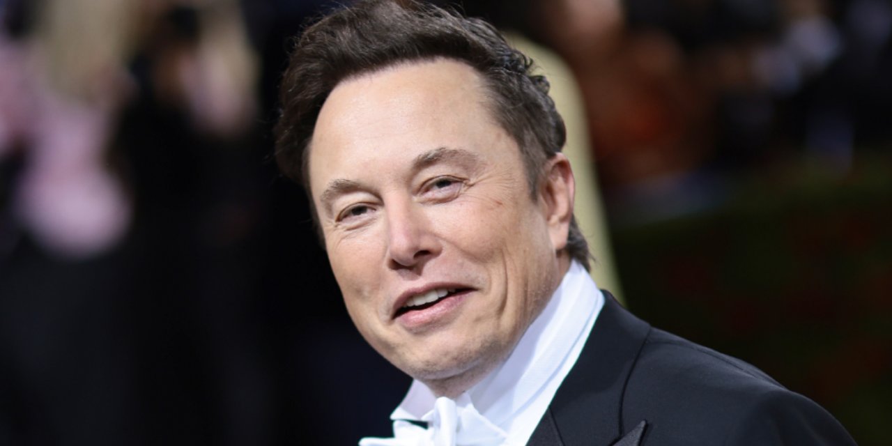 Elon Musk açıkladı: Hayatını değiştirmek isteyen bu 5 kitabı okusun