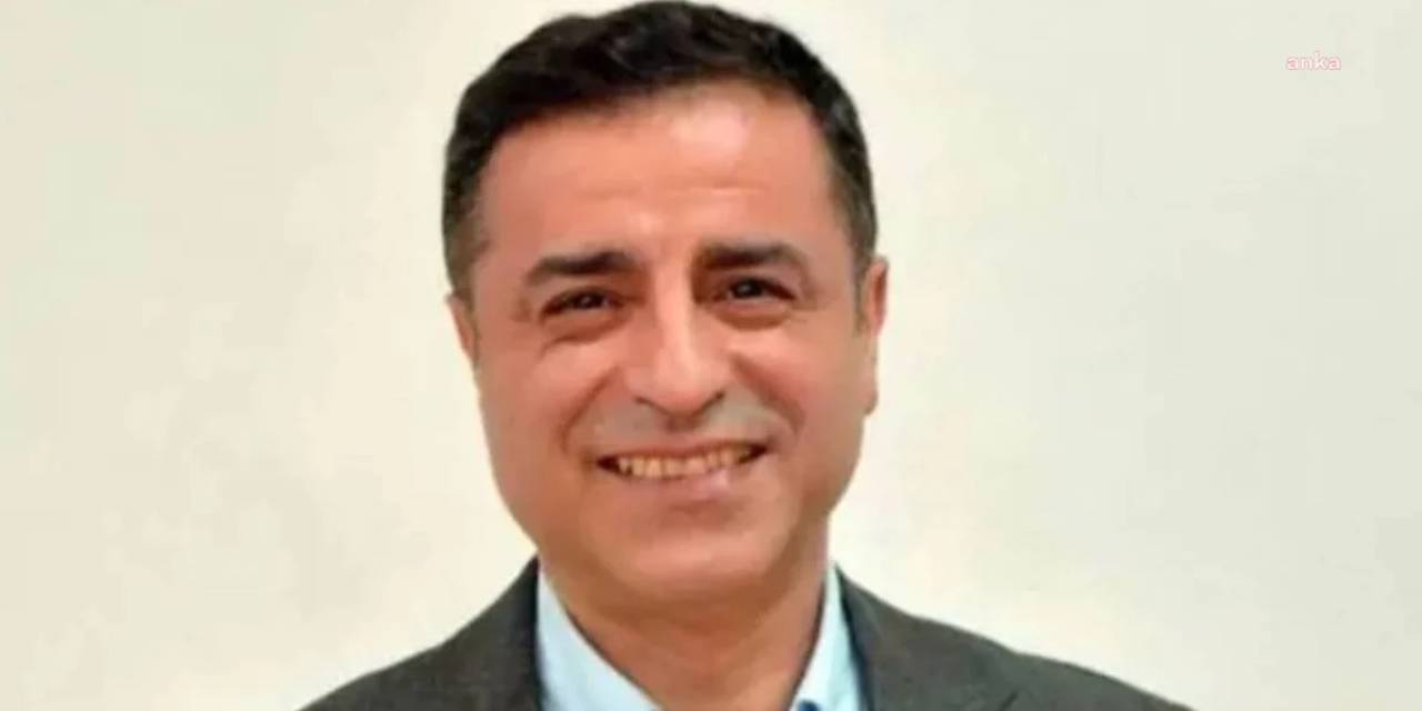 Selahattin Demirtaş: Silahlar devre dışı kalınca demokrasiye kendiliğinden geçiş diye bir şey olmayacak