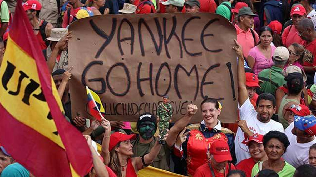 ABD, 'demokrasi yenilmez' diyerek Venezuela'daki darbe girişimine destek verdi