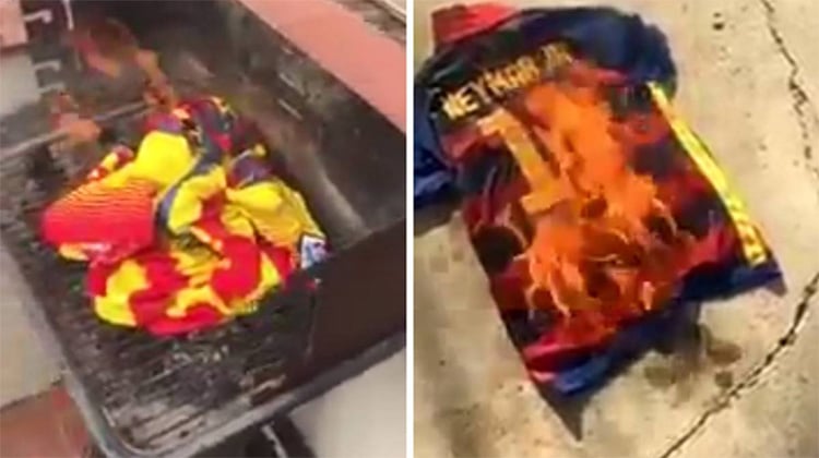 Barcelonalı taraftarlar Neymar'ın formalarını yaktı