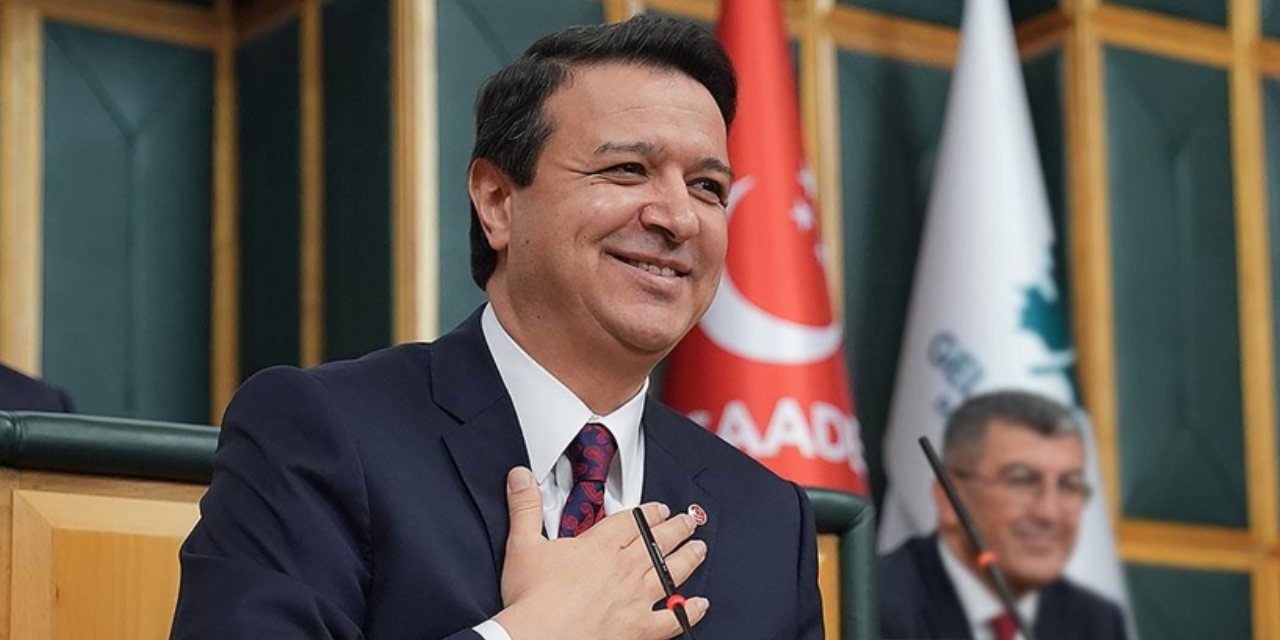 Saadet Partisi'nden Anayasa değişikliğine yeşil ışık