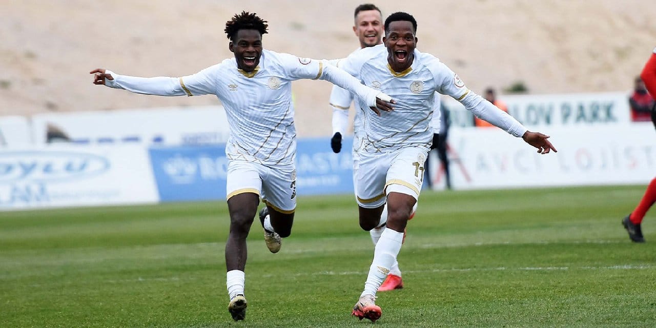 Manisa FK zirveyi şekil verdi