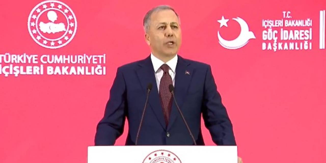 Esad'ın devrildiği günden bu yana kaç Suriyeli ülkesine döndü? Bakan Yerlikaya açıkladı