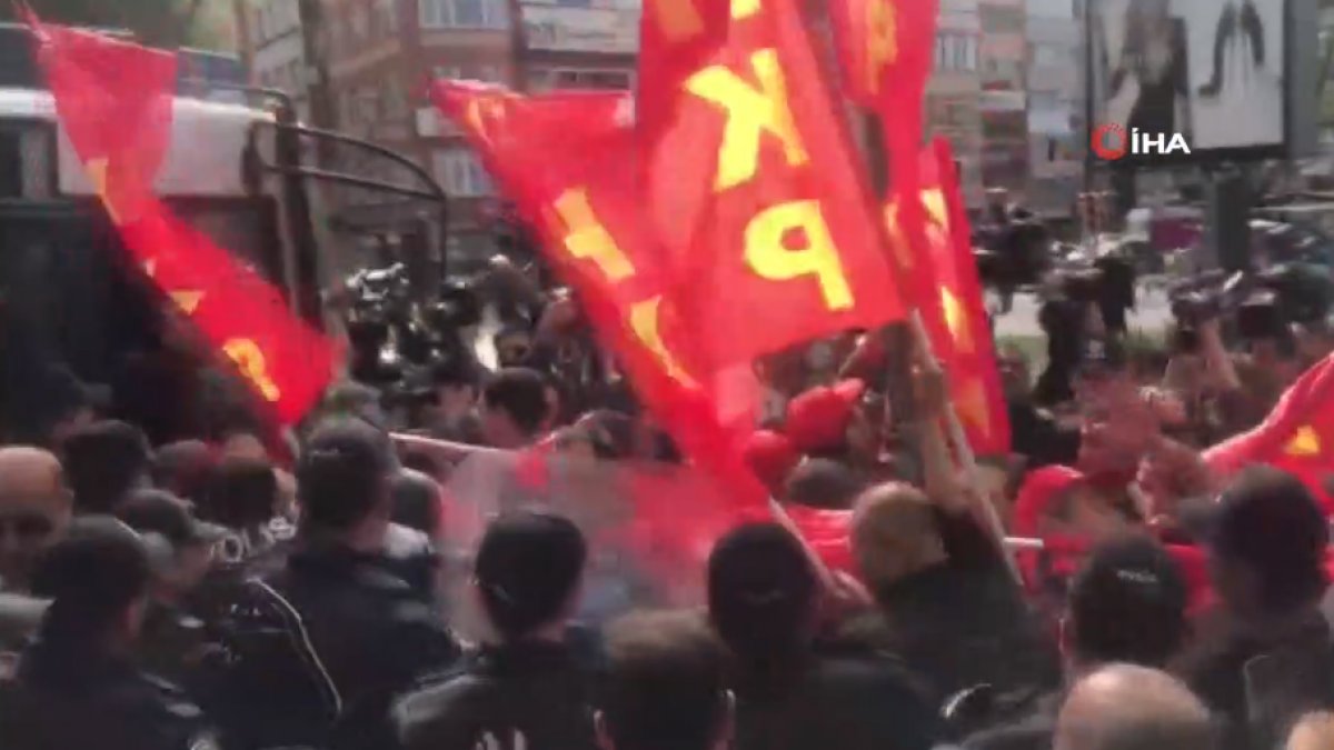 Taksim’e yürümek isteyenlere polis müdahalesi