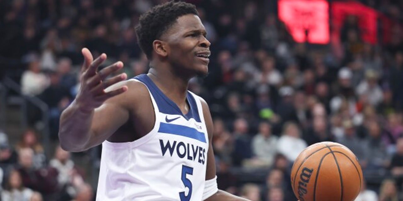 Timberwolves NBA'i salladı