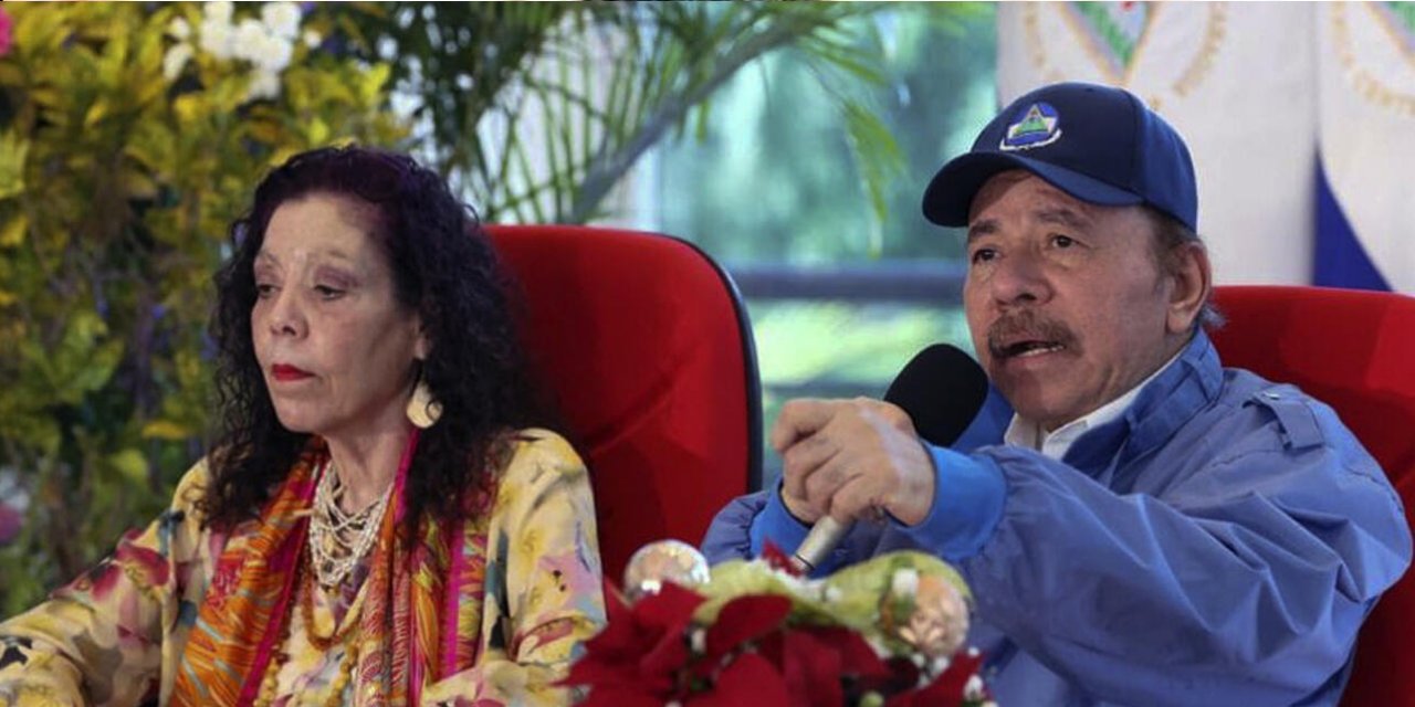 Devlet Başkanı, karısını eş başkan yaptı