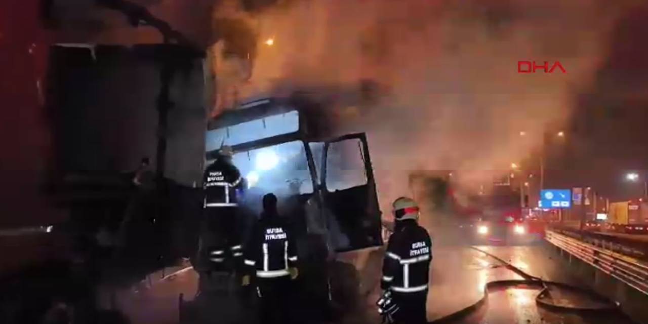 Aniden yavaşlayan TIR şoförü kazaya sebep oldu: 1 ölü var