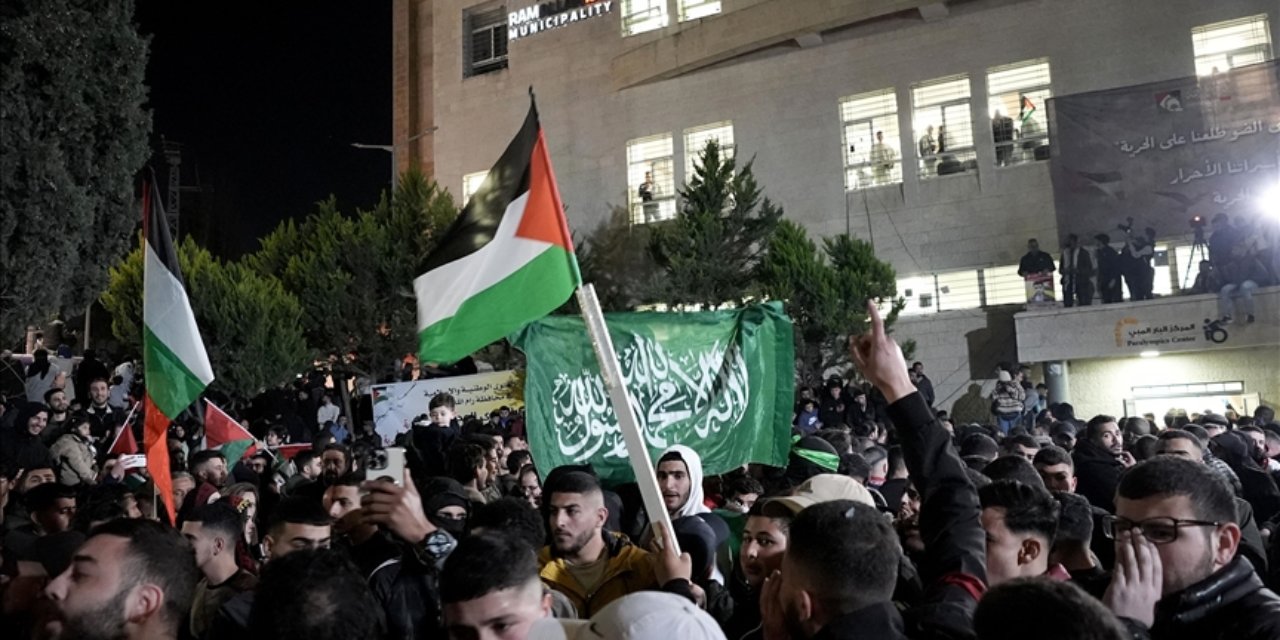 Hamas 4. turda serbest bırakılacak Filistinlilerin listesini yayımladı