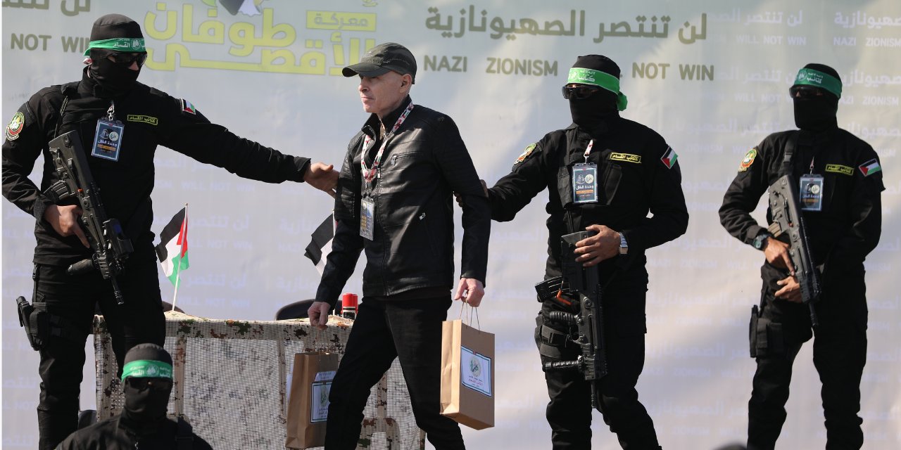 Hamas ile İsrail arasında 4'üncü esir takası başladı