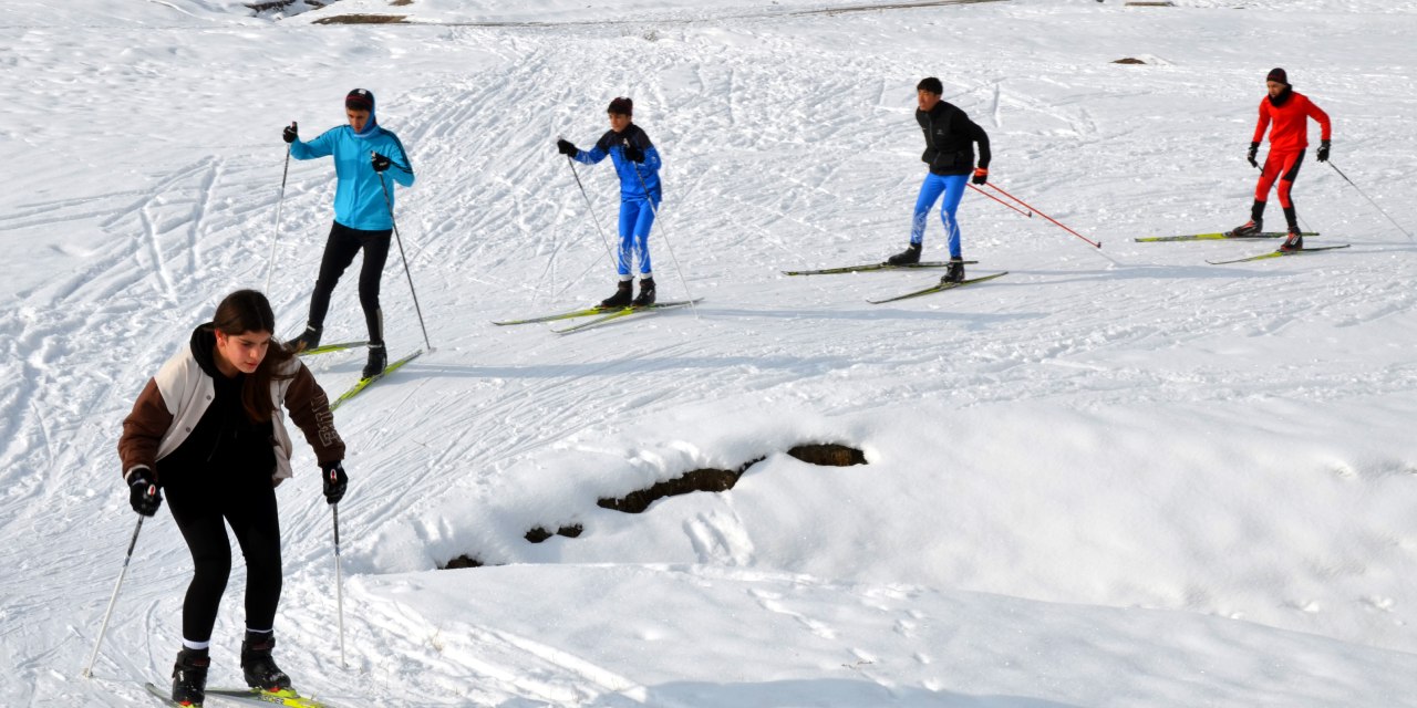 Dondurucu soğukta şampiyonluk hazırlığı