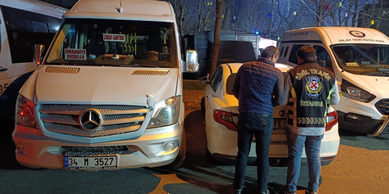 İki minibüs şoförü yarış yaptı: Hamile yolcu 'stresten doğuracağım' diyerek indi