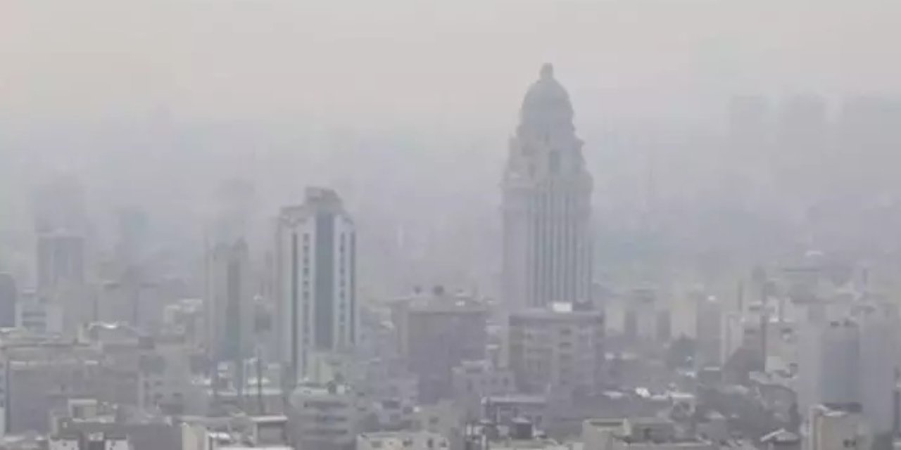 İran'da hava öyle kirlendi ki okullar tatil edildi