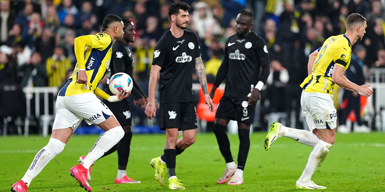 Rizespor 9 kişi kaldı: Fenerbahçe geriden gelip kazandı