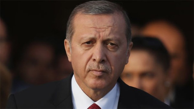 Erdoğan'dan "Sahnede samimi görüntü verin" uyarısı