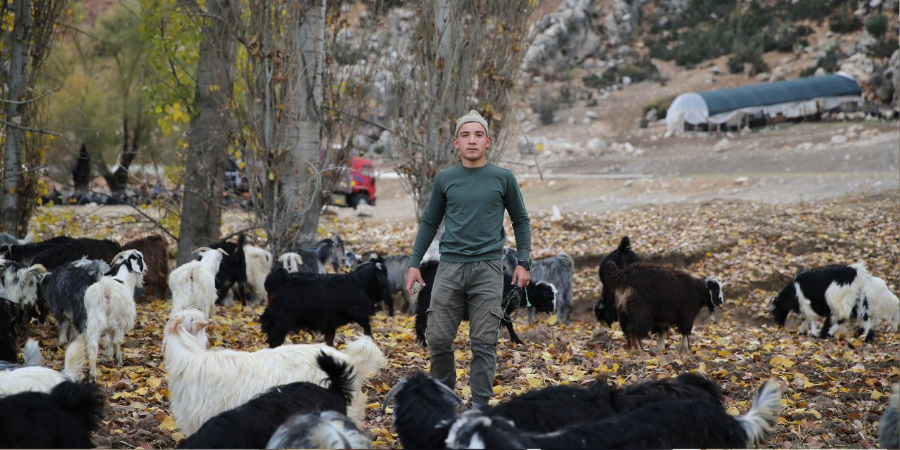 Antalya'da çobanlık yaparken keşfedildi milli takıma seçildi