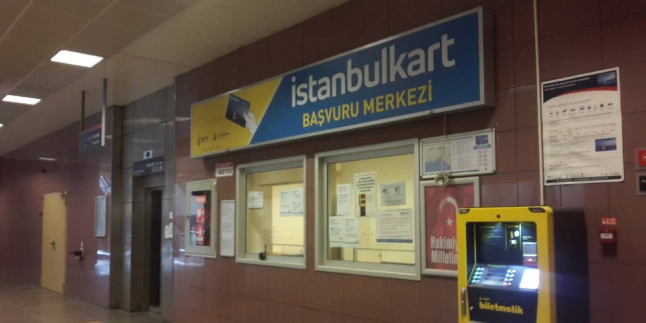 Şubatta başladı her ay kartlara yatacak:  İBB'nin öğrenci ulaşım desteği miktarı açıklandı